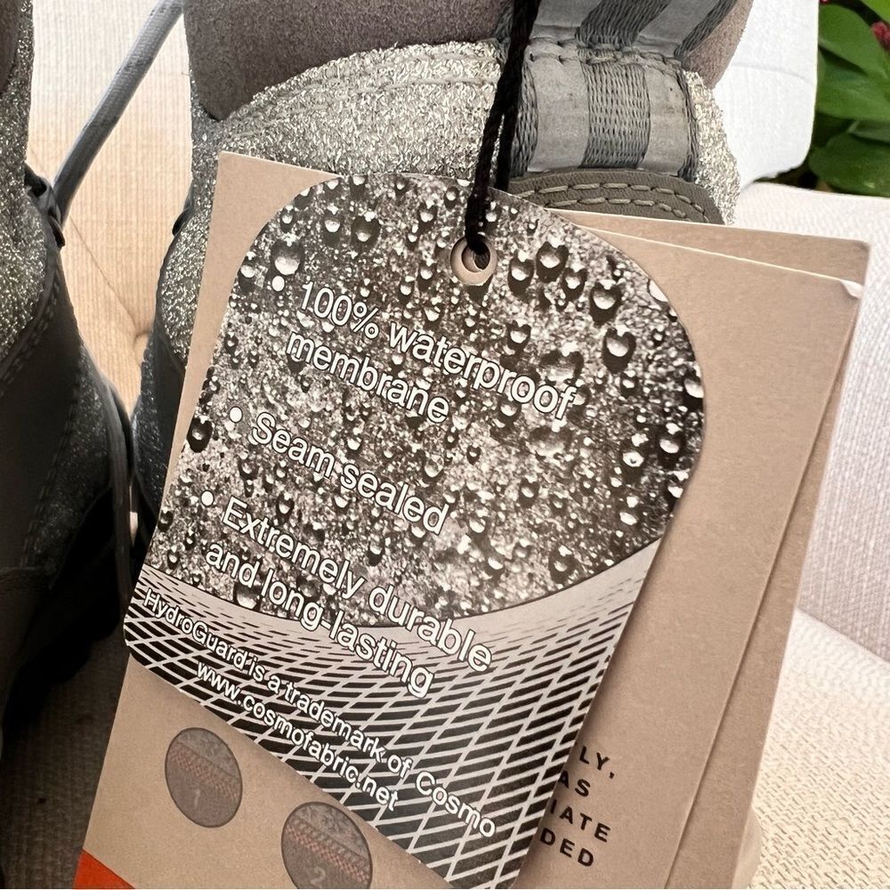 Hunter Glitter Insulated Waterproof Commando Snow Boots Grey US 8 - Picture 7 of 9